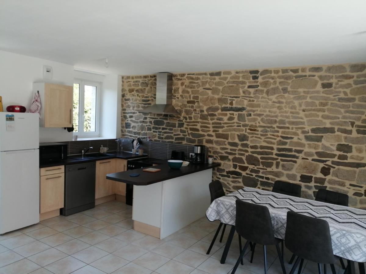 Maison Jullouville Au Calme Exteriör bild