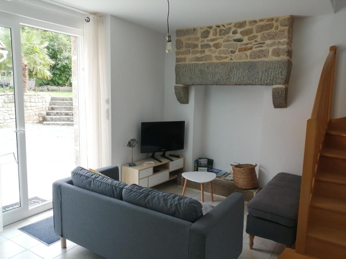 Maison Jullouville Au Calme Exteriör bild